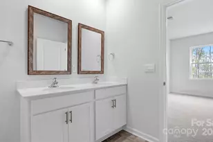 615 Country Oak Dr, Asheville, NC 28804 - Photo 13