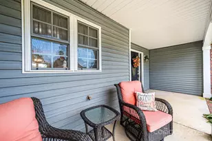 1472 Sweetbriar Ln, Hickory, NC 28602 - Photo 7