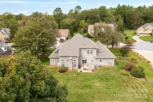 1472 Sweetbriar Ln, Hickory, NC 28602 - Photo 41