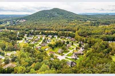 1472 Sweetbriar Lane, Hickory, NC 28602 - Photo 43