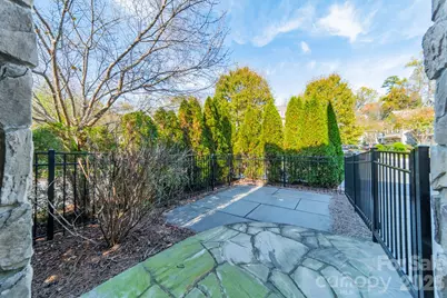 131 Boyce Road, Charlotte, NC 28211 - Photo 47