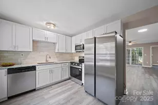 1565 Hunt Club Ct, Rock Hill, SC 29732 - Photo 3