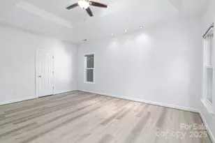 5238 Downing Creek Dr, Charlotte, NC 28269 - Photo 19