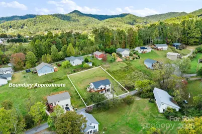 121 Ponder Street, Mars Hill, NC 28754 - Photo 27