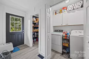 464 Hidden Lake Dr, York, SC 29745 - Photo 13