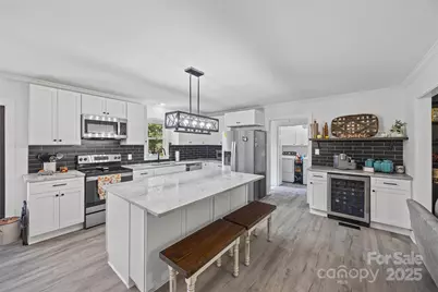 464 Hidden Lake Drive, York, SC 29745 - Photo 9