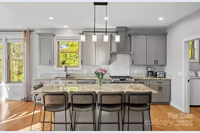 22 Governors View Road, Asheville, NC 28805 - Photo 11