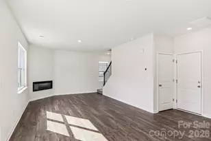 846 Adelston Ln, Asheville, NC 28804 - Photo 9