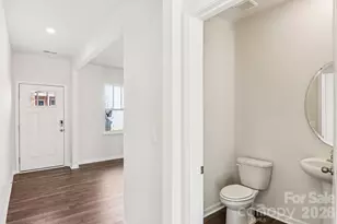 846 Adelston Ln, Asheville, NC 28804 - Photo 5