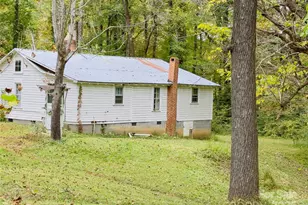 6091 Nowlings Chapel Rd, Morganton, NC 28655 - Photo 3