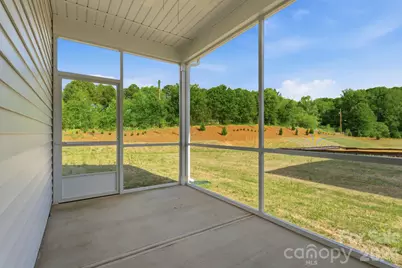 1680 Piper Creek Avenue, Newton, NC 28658 - Photo 27