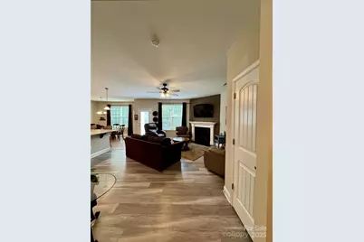 2346 Campbell Loop #32, Burlington, NC 27215 - Photo 3