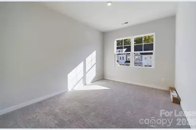 9525 Munsing Drive, Charlotte, NC 28269 - Photo 11