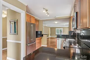 102 Glenbrook Dr, Hendersonville, NC 28739 - Photo 15