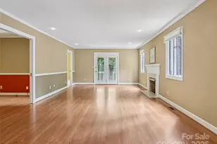 102 Glenbrook Dr, Hendersonville, NC 28739 - Photo 5