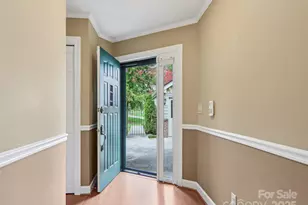 102 Glenbrook Dr, Hendersonville, NC 28739 - Photo 3