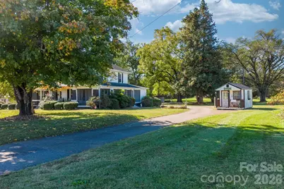 2461 Startown Road, Newton, NC 28658 - Photo 35