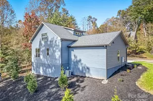 218 Cadence Cir, Brevard, NC 28712 - Photo 31