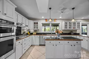 69 Blowing Ridge Ln, Sylva, NC 28779 - Photo 17