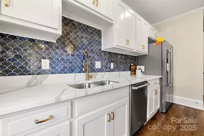 153 Perrin Place #153, Charlotte, NC 28207 - Photo 13