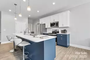 134 Gibbs Cir, Maiden, NC 28650 - Photo 5