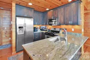 6365 Julius Dr, Newland, NC 28657 - Photo 11