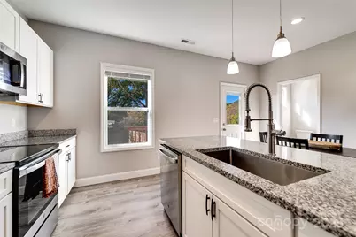 955 N Canton Road, Canton, NC 28716 - Photo 9