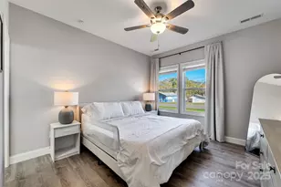 955 N Canton Rd, Canton, NC 28716 - Photo 13