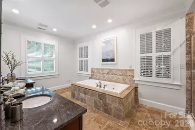 2126 Dilworth Road E, Charlotte, NC 28203 - Photo 23