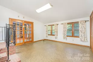 1610 Shelby Rd, Kings Mountain, NC 28086 - Photo 11