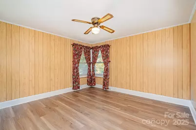 1610 Shelby Road, Kings Mountain, NC 28086 - Photo 27