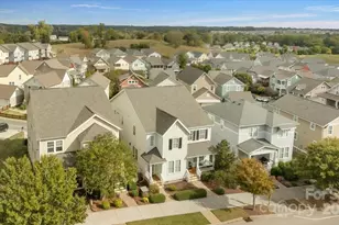 758 Waterscape Ct, Rock Hill, SC 29730 - Photo 3