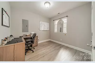 2823 Whiting Avenue, Charlotte, NC 28205 - Photo 33