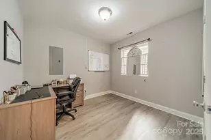 2823 Whiting Ave, Charlotte, NC 28205 - Photo 33