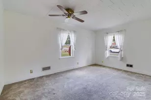 209 Park St, Morganton, NC 28655 - Photo 11