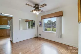 209 Park St, Morganton, NC 28655 - Photo 15