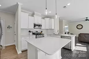 126 Walleye Ln, Troutman, NC 28166 - Photo 15