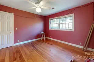 11 Wildflower Ln, Newland, NC 28657 - Photo 17