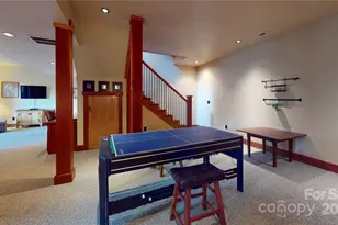 811 Hemlock Dr, Newland, NC 28657 - Photo 33