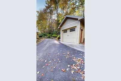 811 Hemlock Drive, Newland, NC 28657 - Photo 41