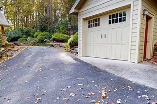 811 Hemlock Dr, Newland, NC 28657 - Photo 41