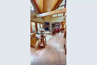 811 Hemlock Drive, Newland, NC 28657 - Photo 7