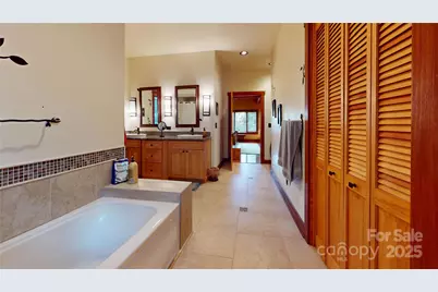 811 Hemlock Drive, Newland, NC 28657 - Photo 13