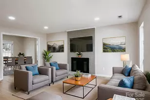 2105 Killarney Pl, Charlotte, NC 28262 - Photo 3