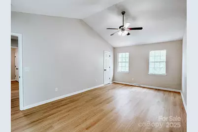 2105 Killarney Place, Charlotte, NC 28262 - Photo 23