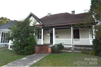 152 Saluda Street, Chester, SC 29706 - Photo 1