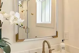 647 Tennyson Dr, Charlotte, NC 28208 - Photo 19