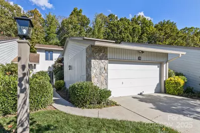 111 Cloverleaf Lane, Asheville, NC 28803 - Photo 3