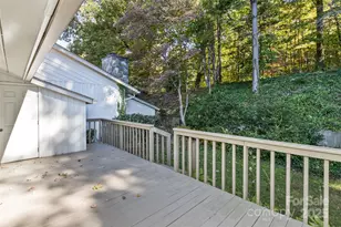 111 Cloverleaf Ln, Asheville, NC 28803 - Photo 31