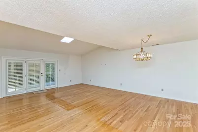 111 Cloverleaf Lane, Asheville, NC 28803 - Photo 7